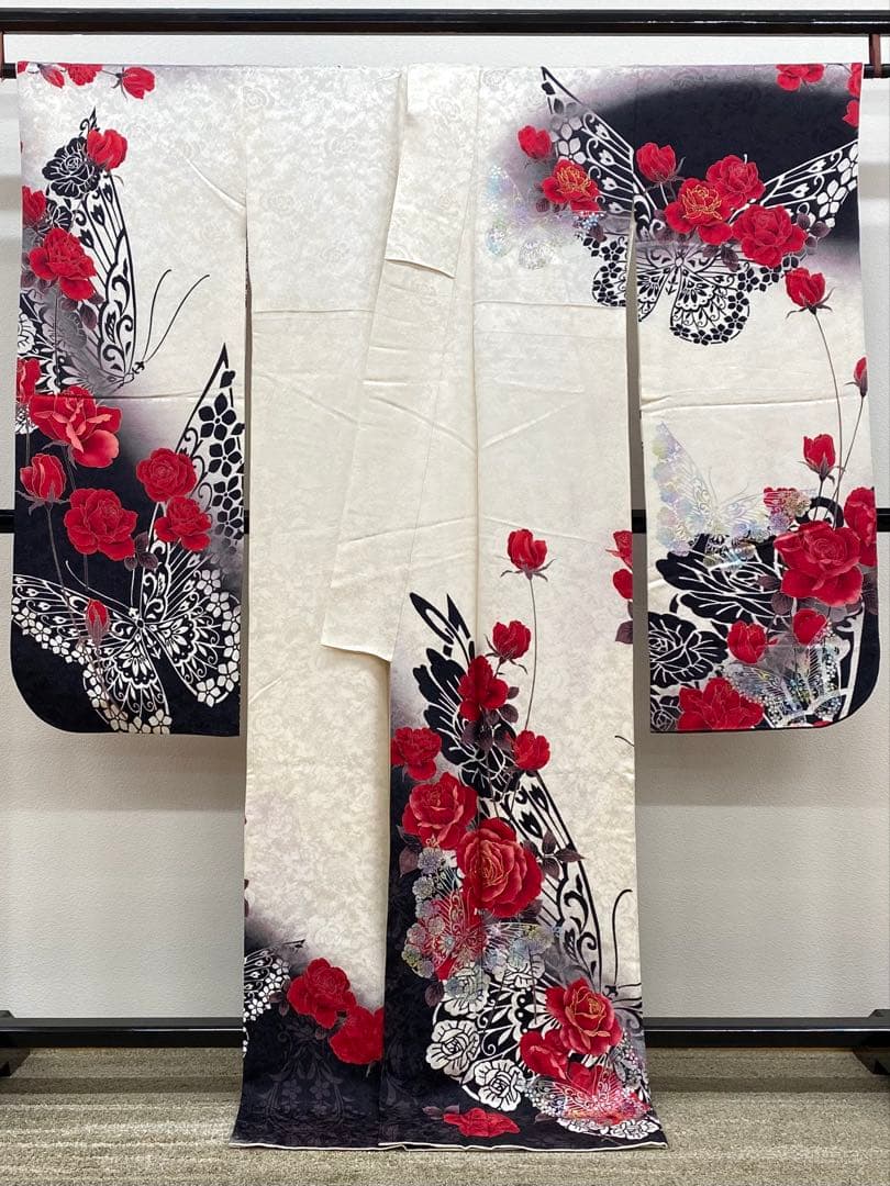 振袖 豪華 銀通し 金彩 グリッター箔 紋意匠 身丈171cm 撥水加工済