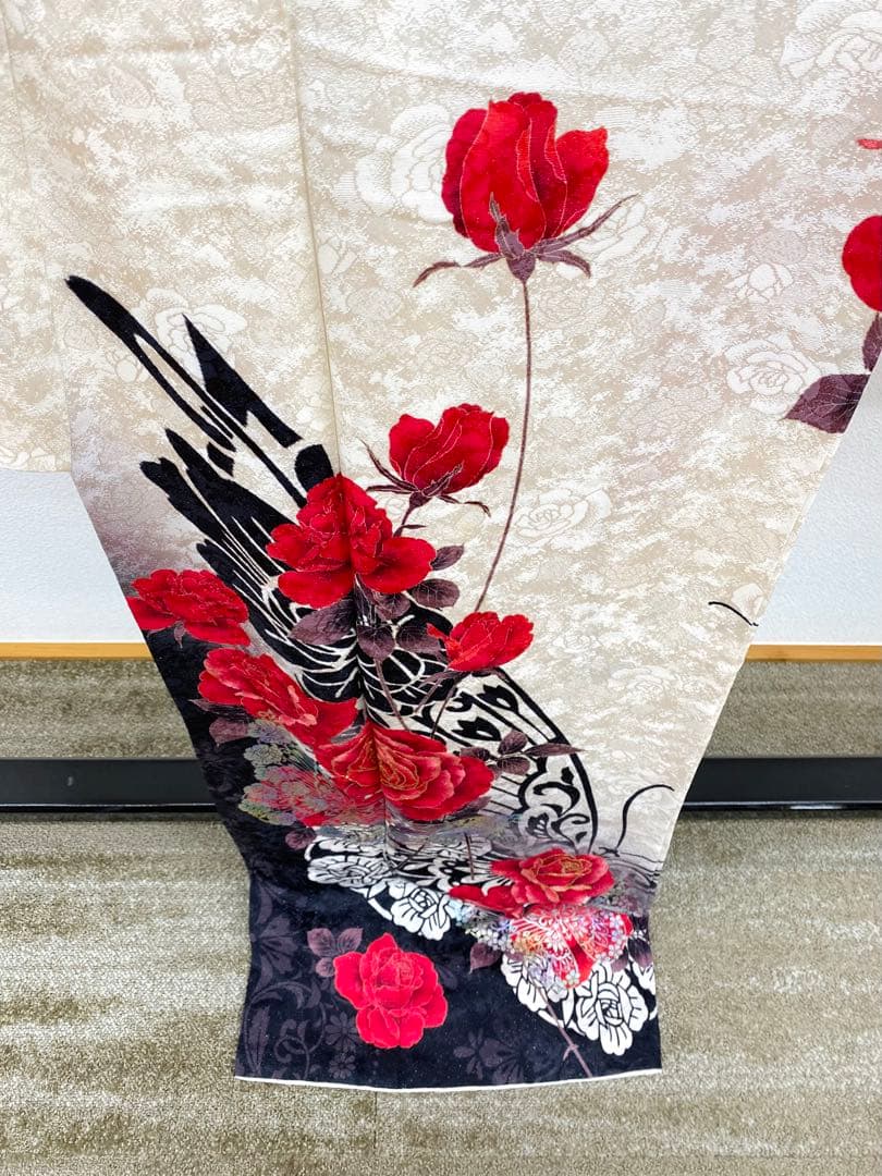 振袖 豪華 銀通し 金彩 グリッター箔 紋意匠 身丈171cm 撥水加工済