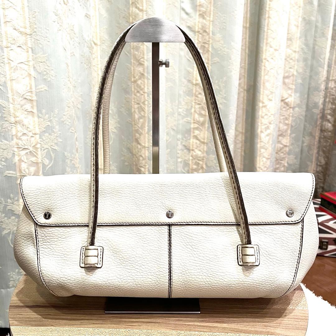 ✨希少✨TOD’S トッズ ハンドバッグ コーニッシュウェーブ レザー 肩掛け