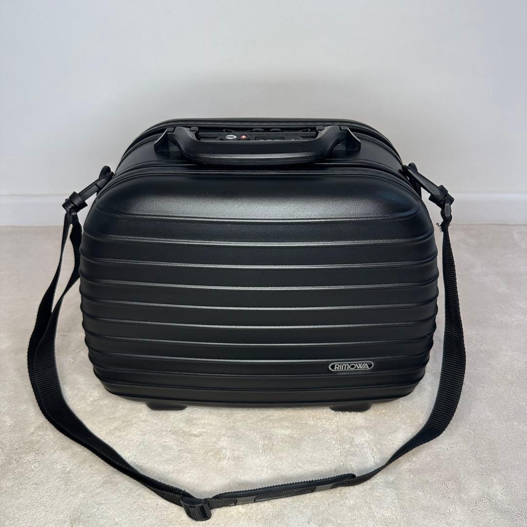 RIMOWA Salsa 832.38 ビューティーケース 13Lマットブラック