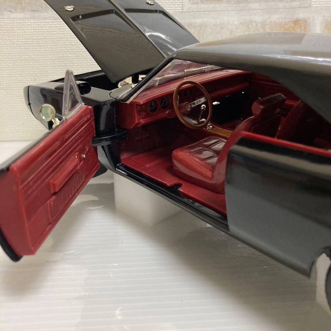 ダッジ チャージャー デイトナ 1/18