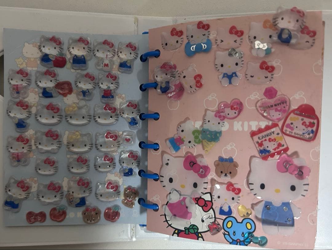 シール帳 完成品 ぼんぼんシール　ハローキティ