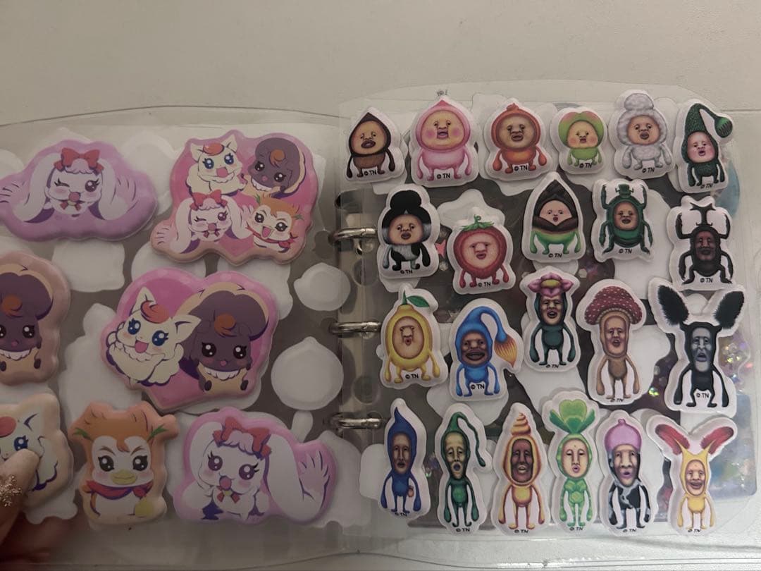 シール帳 完成品 ぼんぼんシール　ハローキティ