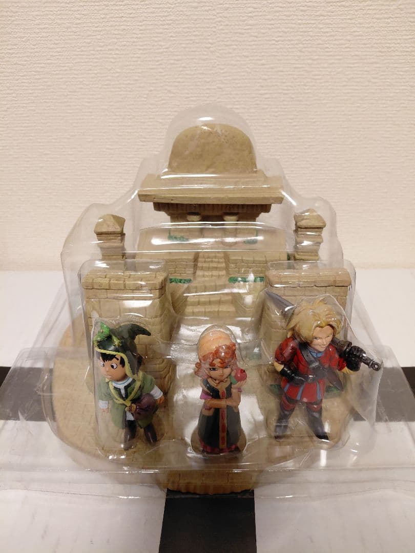 ドラゴンクエスト　フィギュア　ジオラマ　勇者　マリベル　キーファ