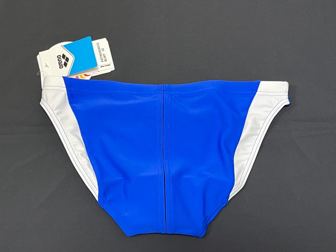 新品 arena 水着 青x白 32