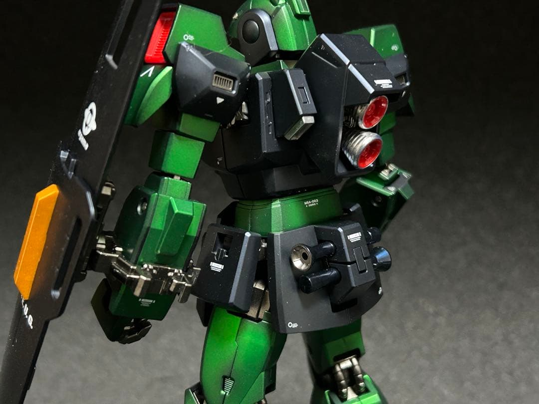 MG ネモ　マットキャンディーグラデーション塗装完成品