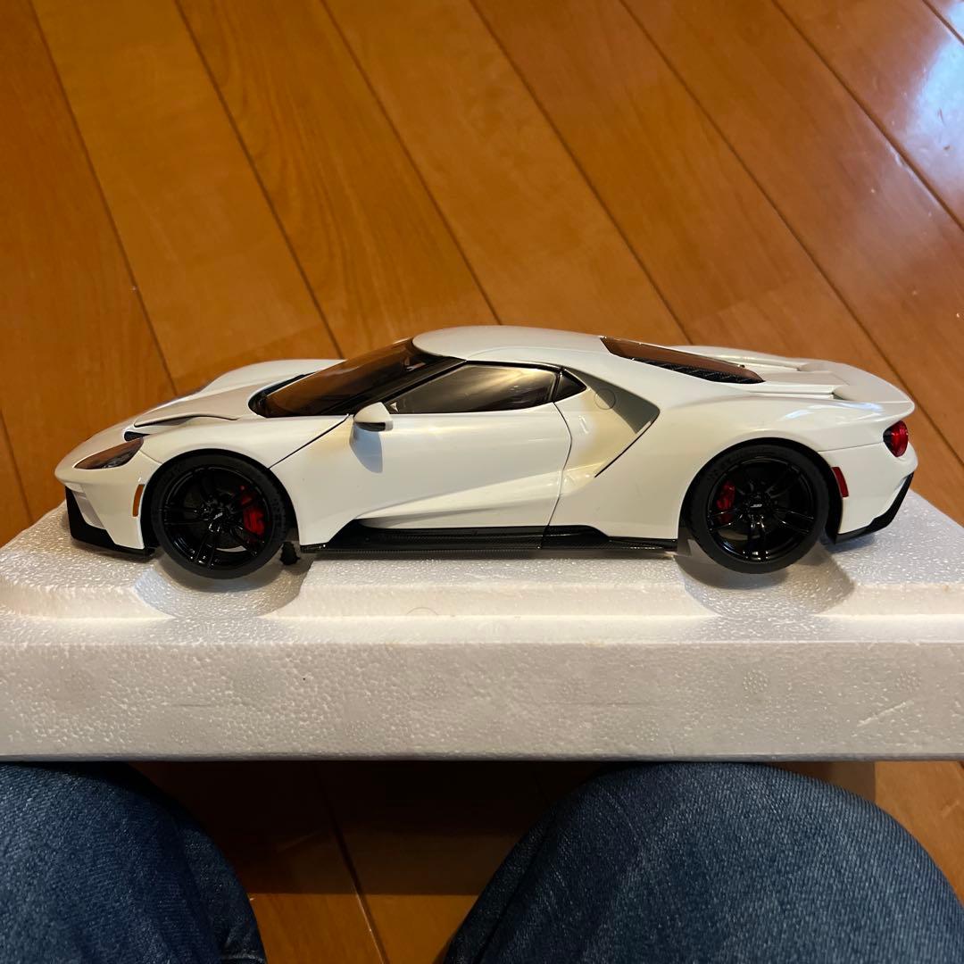 ハッピー様用 AUTOart 1/18 Ford GT ホワイト　オートアート
