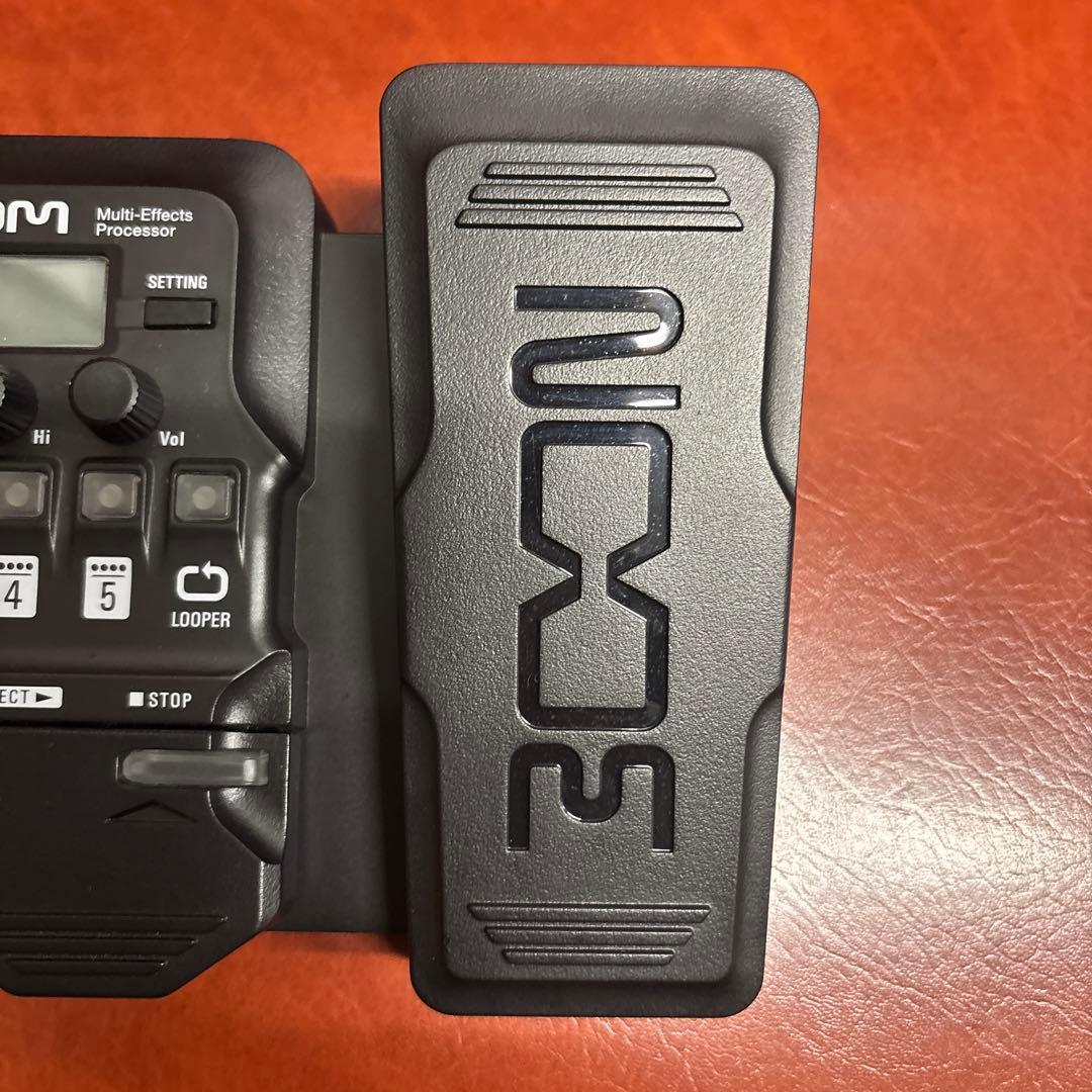 最終値下げ。ZOOM G1X FOUR マルチエフェクトプロセッサー