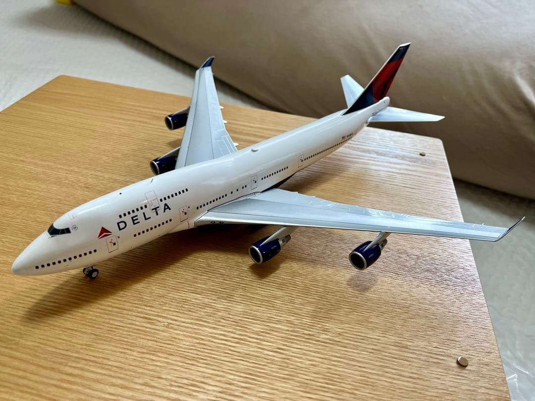 航空機・ヘリコプター 1/200 Delta B747-400 N668US