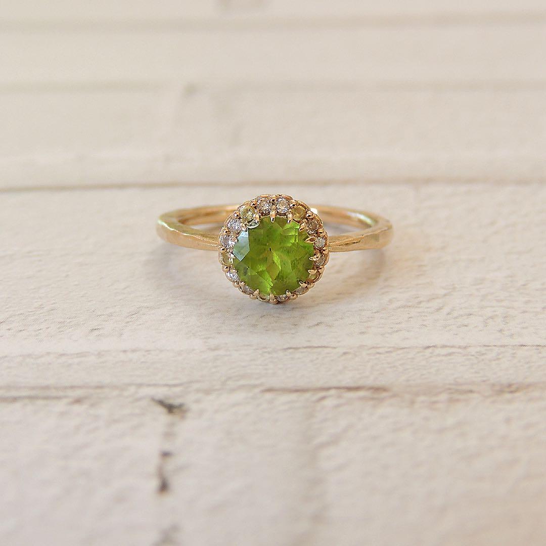 パーセルジュエリー ペリドット ポンポネアンスールリング 11号