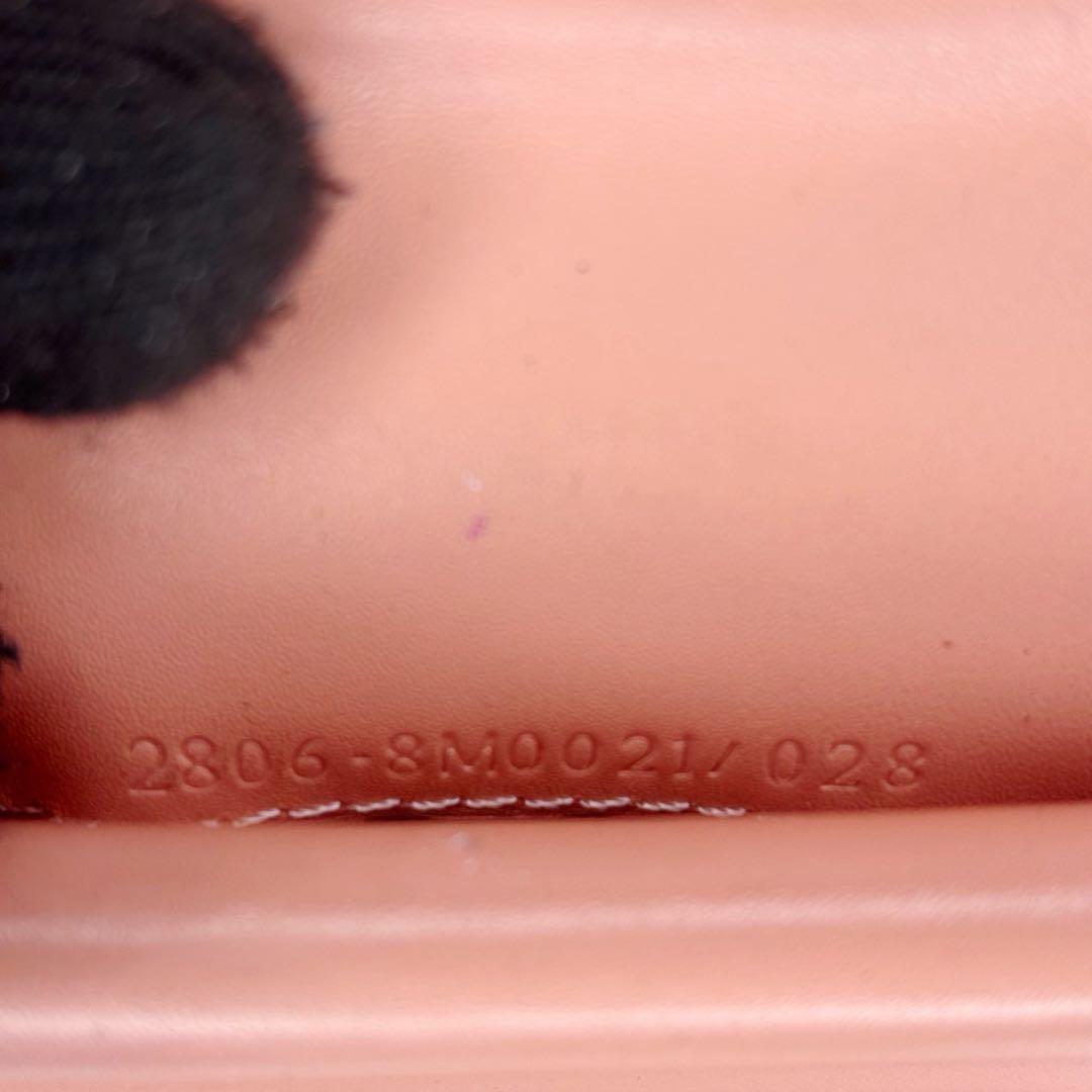 極美品　FENDI フェンディ　財布　二つ折り　M94