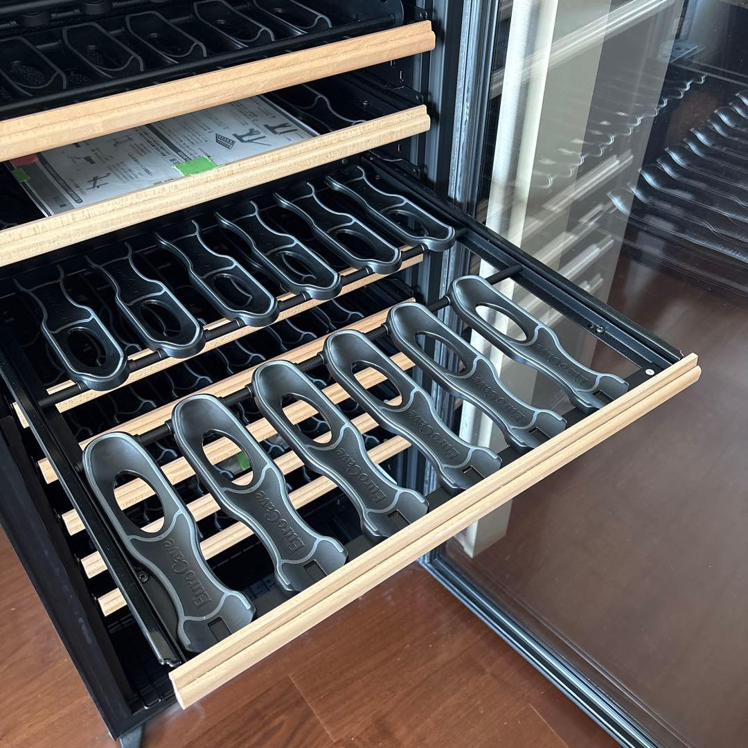 ワインセラー ユーロカーブ EuroCave V166