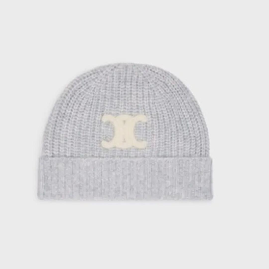 CELINE セリーヌ　ニット帽　ライトグレー　値下げ交渉不可