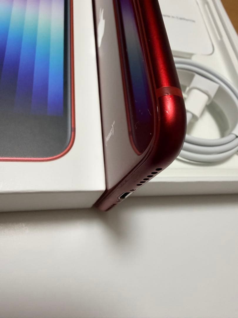 iPhone SE3 256GB プロダクトレッド SIMフリー