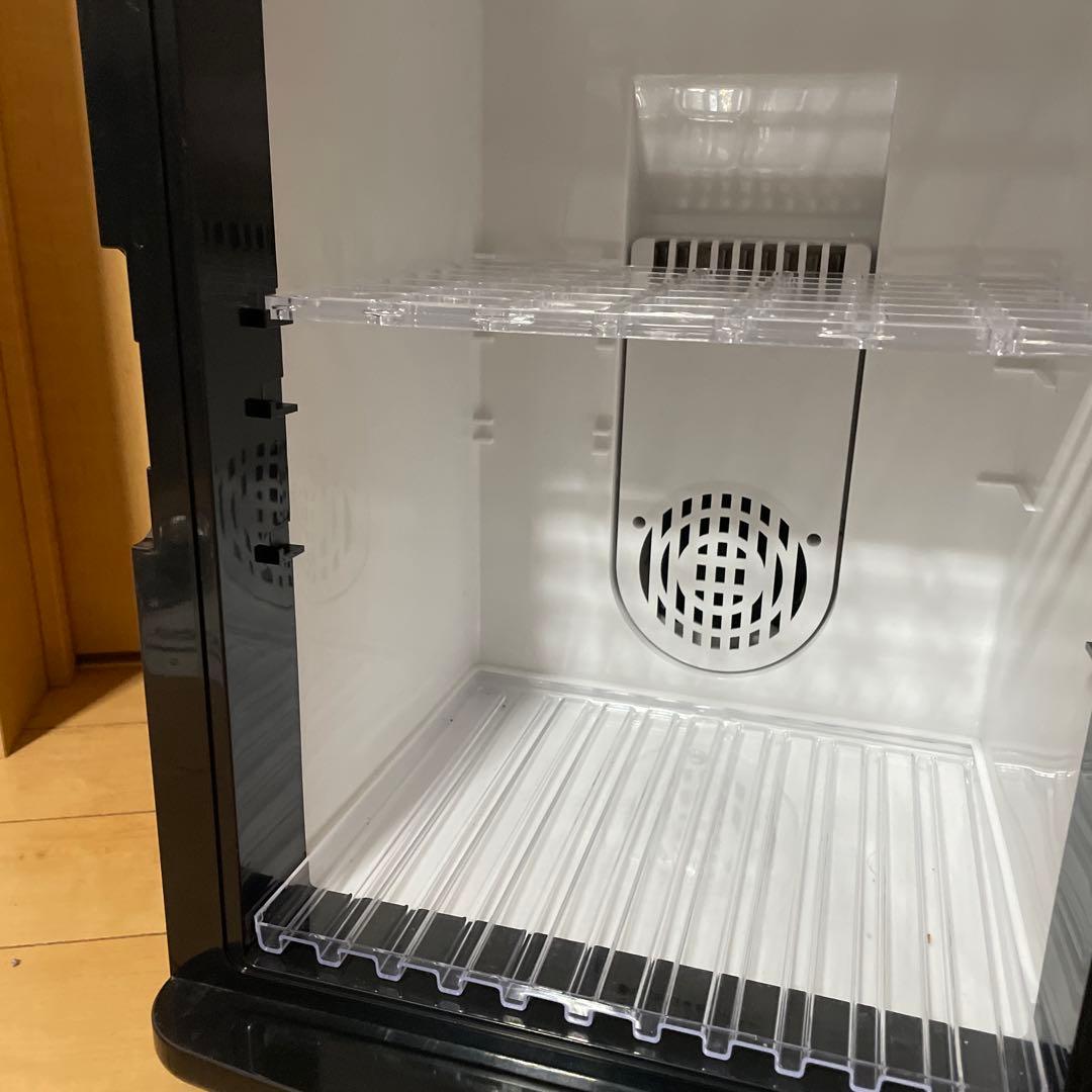 #650 小型冷蔵庫 ポータブル冷温庫 VS-404WH