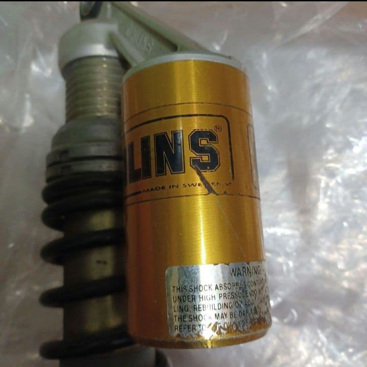 738　オーリンズ　ゼファー750 リアショック　KA2124