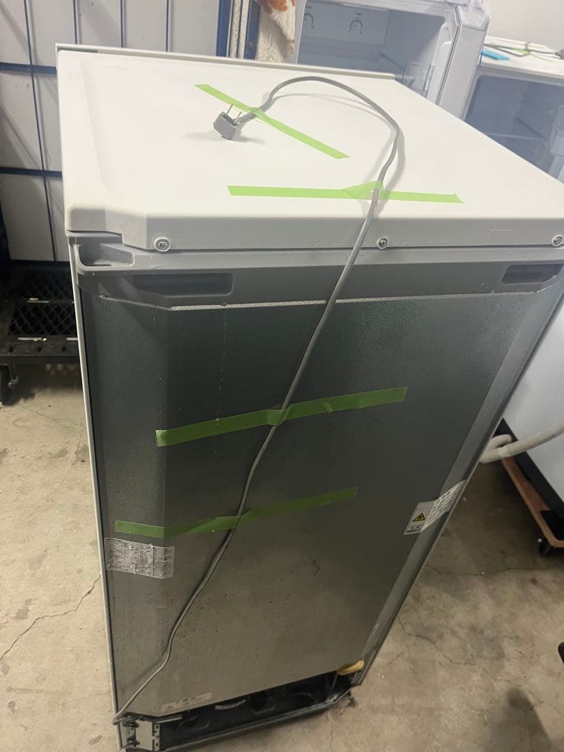 女性オーナーAQUAアクア冷凍冷蔵庫　２３８L 2020年製