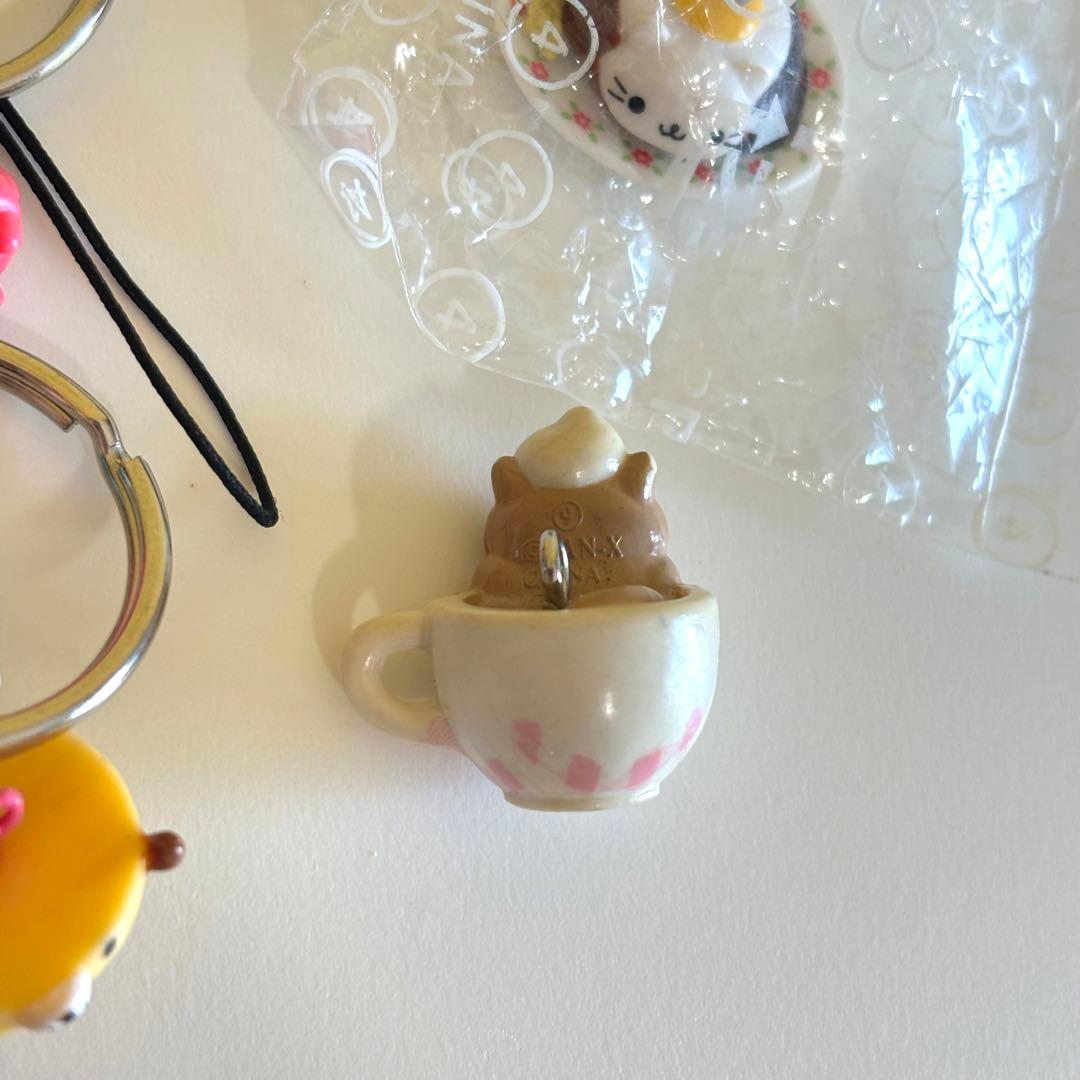 激レア san-x にゃんにゃんにゃんこ　ワンルーム　ストラップ サンエックス