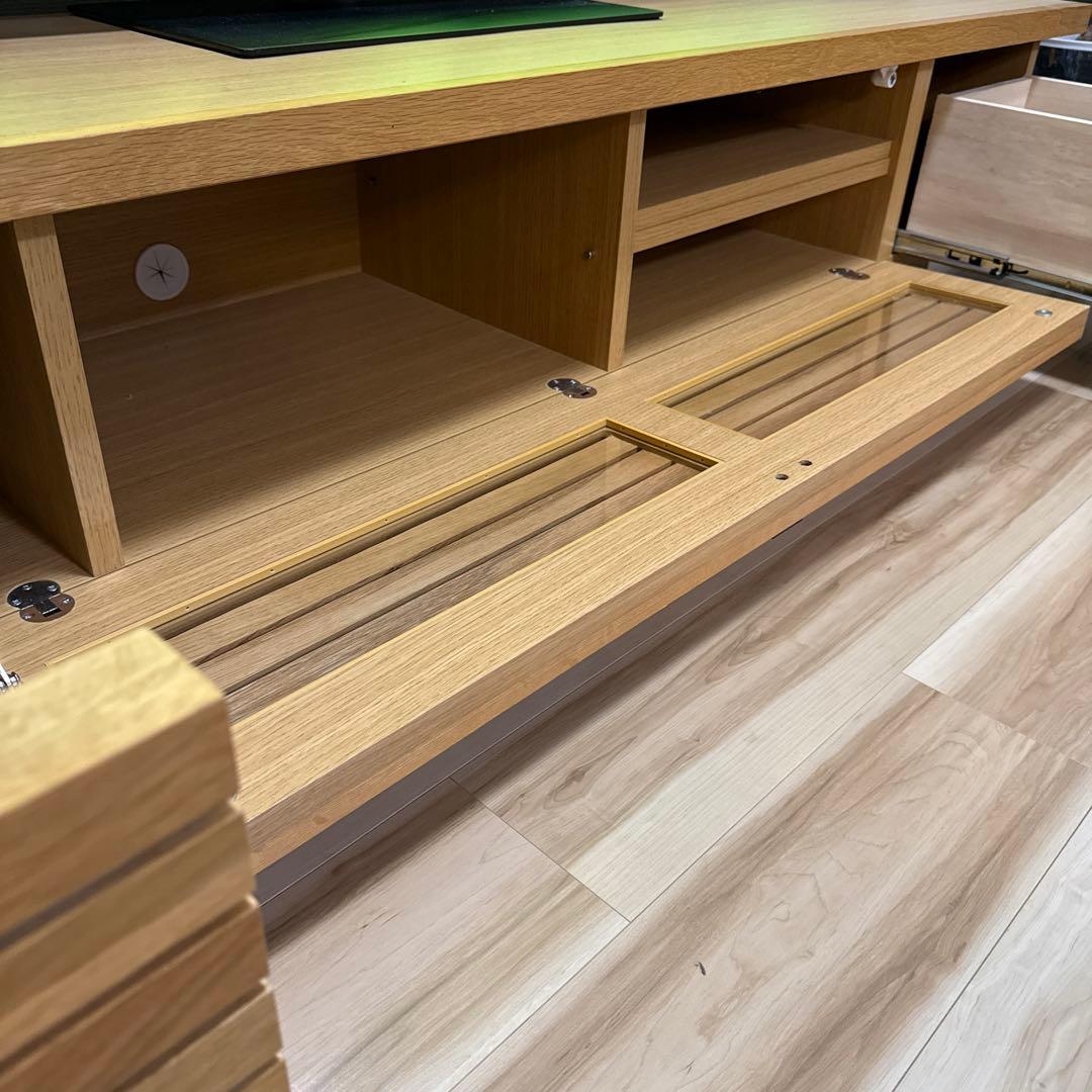 美品 テレビボード 幅180／ナチュラル・重厚感・65インチ対応