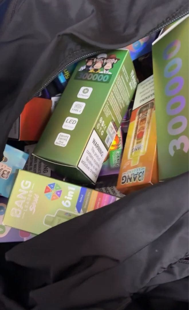 ジャケット・アウター supreme Zip-Off Quilted Bomber Jacket S