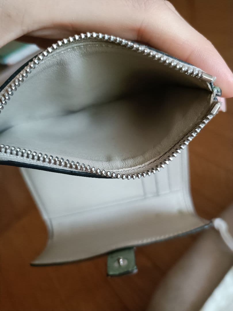 LOEWE バーティカルウォレット　スモール