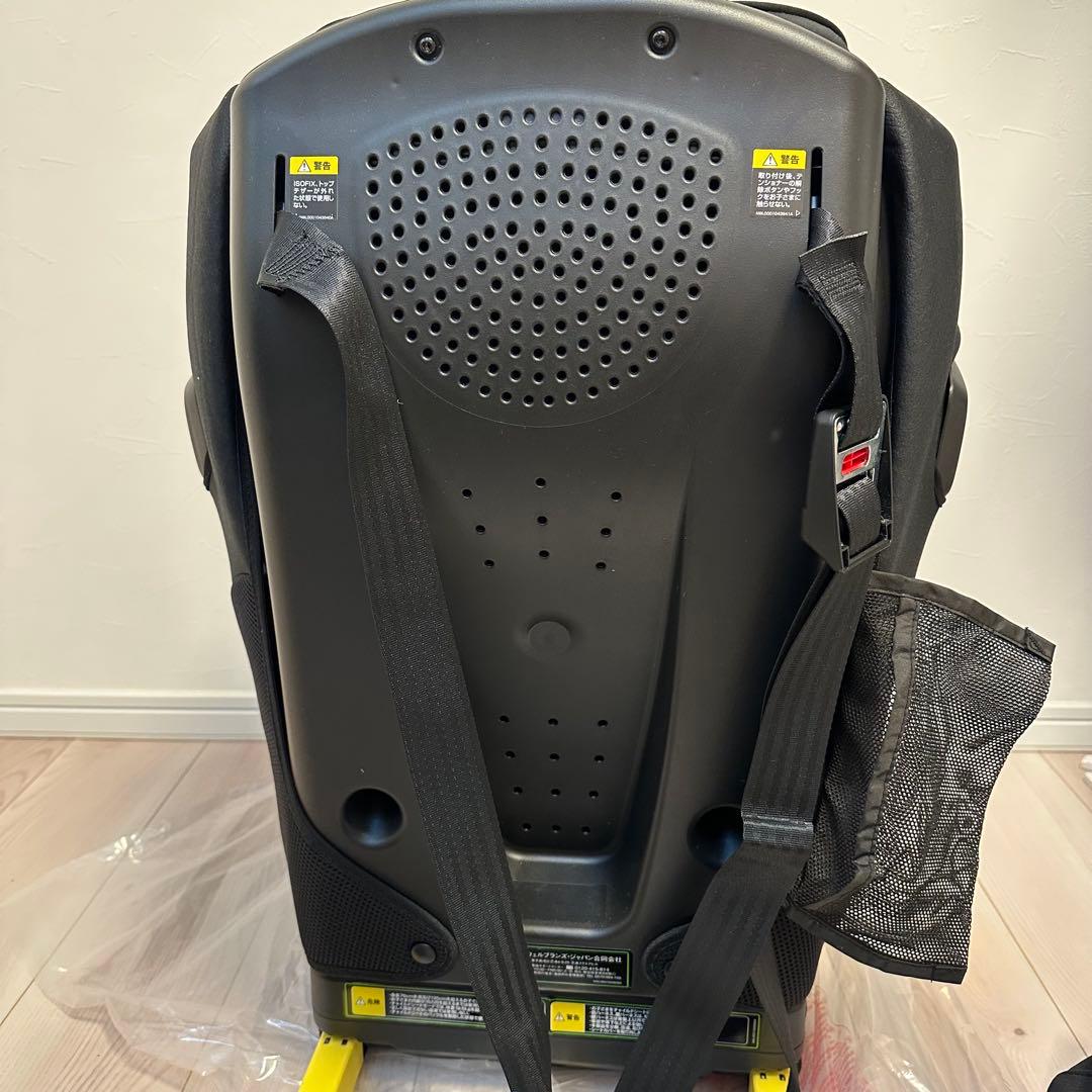 ★美品 Aprica フォームフィット ISOFIX セーフティープラス 黒★