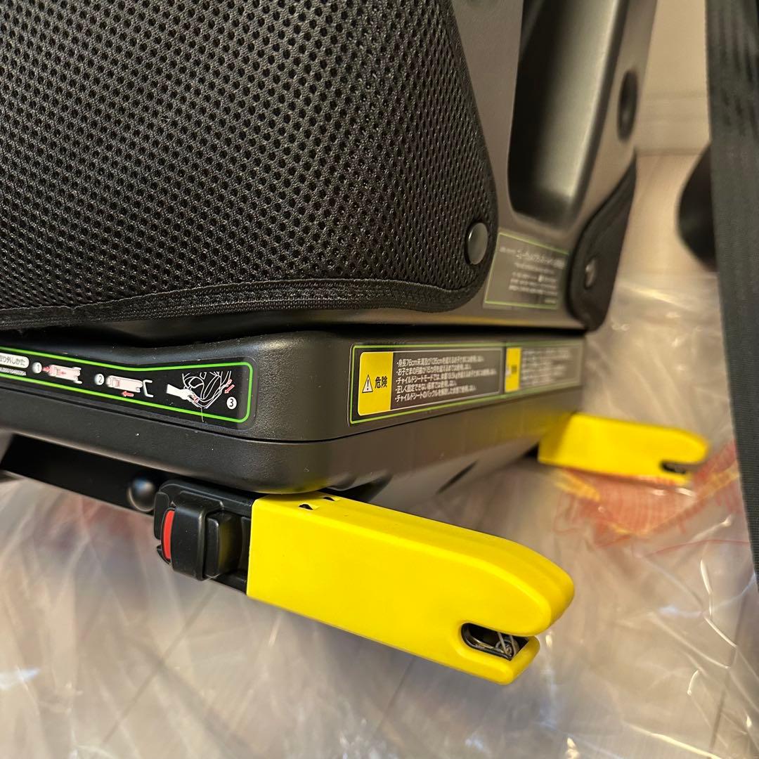 ★美品 Aprica フォームフィット ISOFIX セーフティープラス 黒★