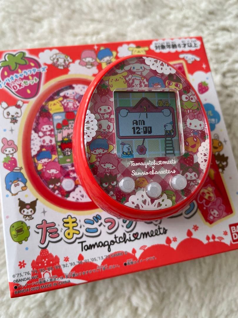 たまごっちみーつ サンリオキャラクター 赤
