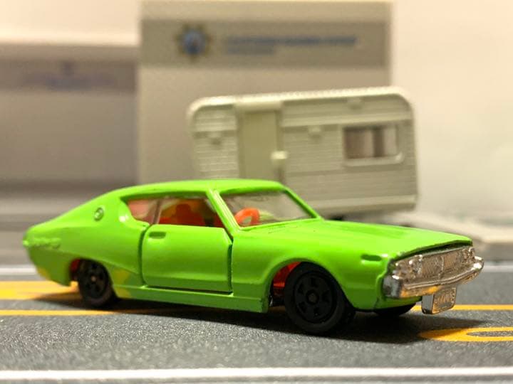 黒箱　トミカ  スタント特注　日産　スカイライン2000GT-X ライムグリーン