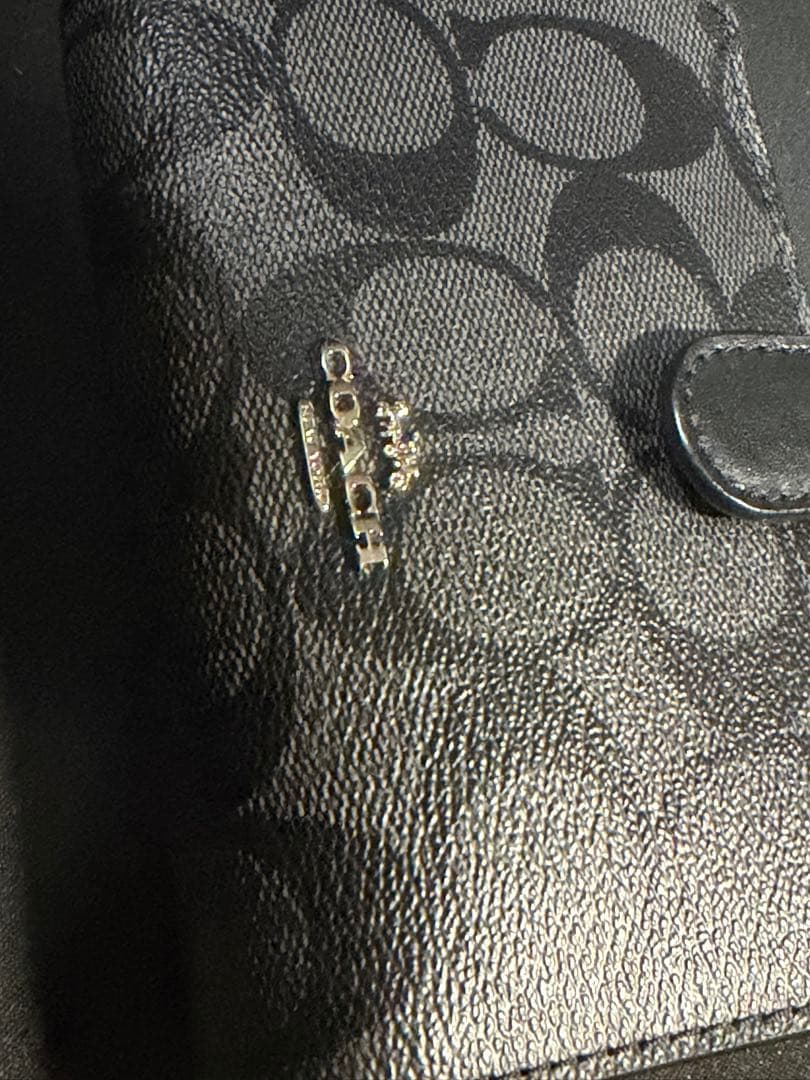 【新品】Coach ブラック 二つ折り財布