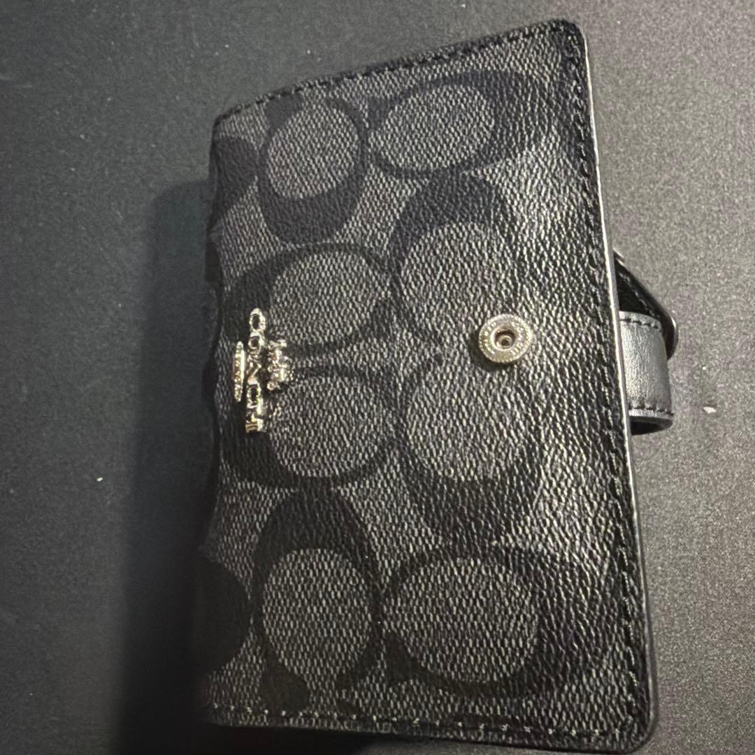 【新品】Coach ブラック 二つ折り財布
