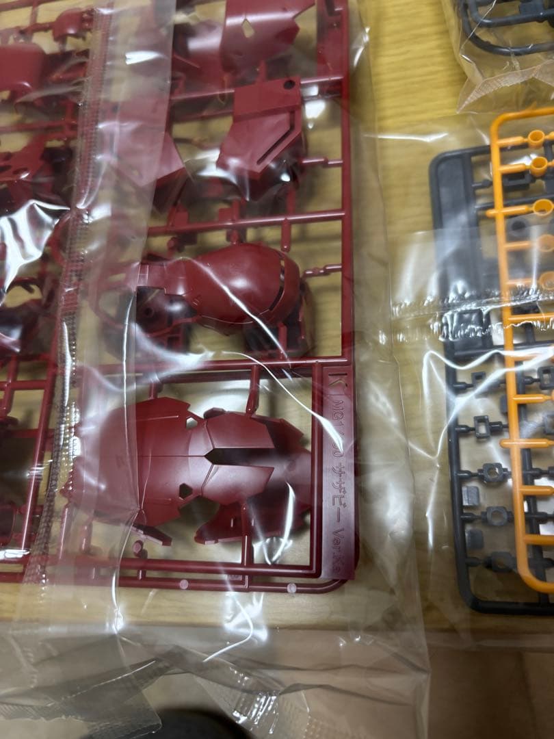 MG サザビー Ver.Ka 未組立