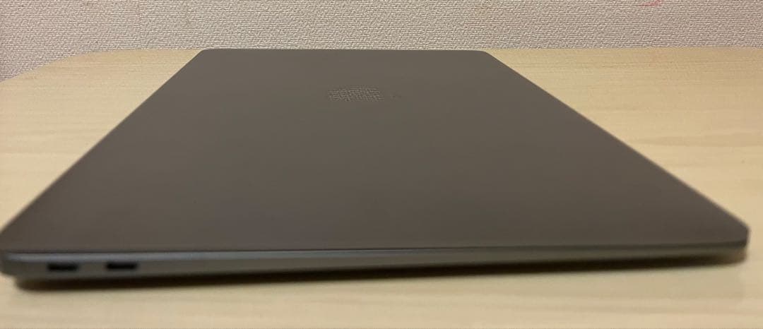 MacBook Air M1 16GB 512GB 充放電回数18回