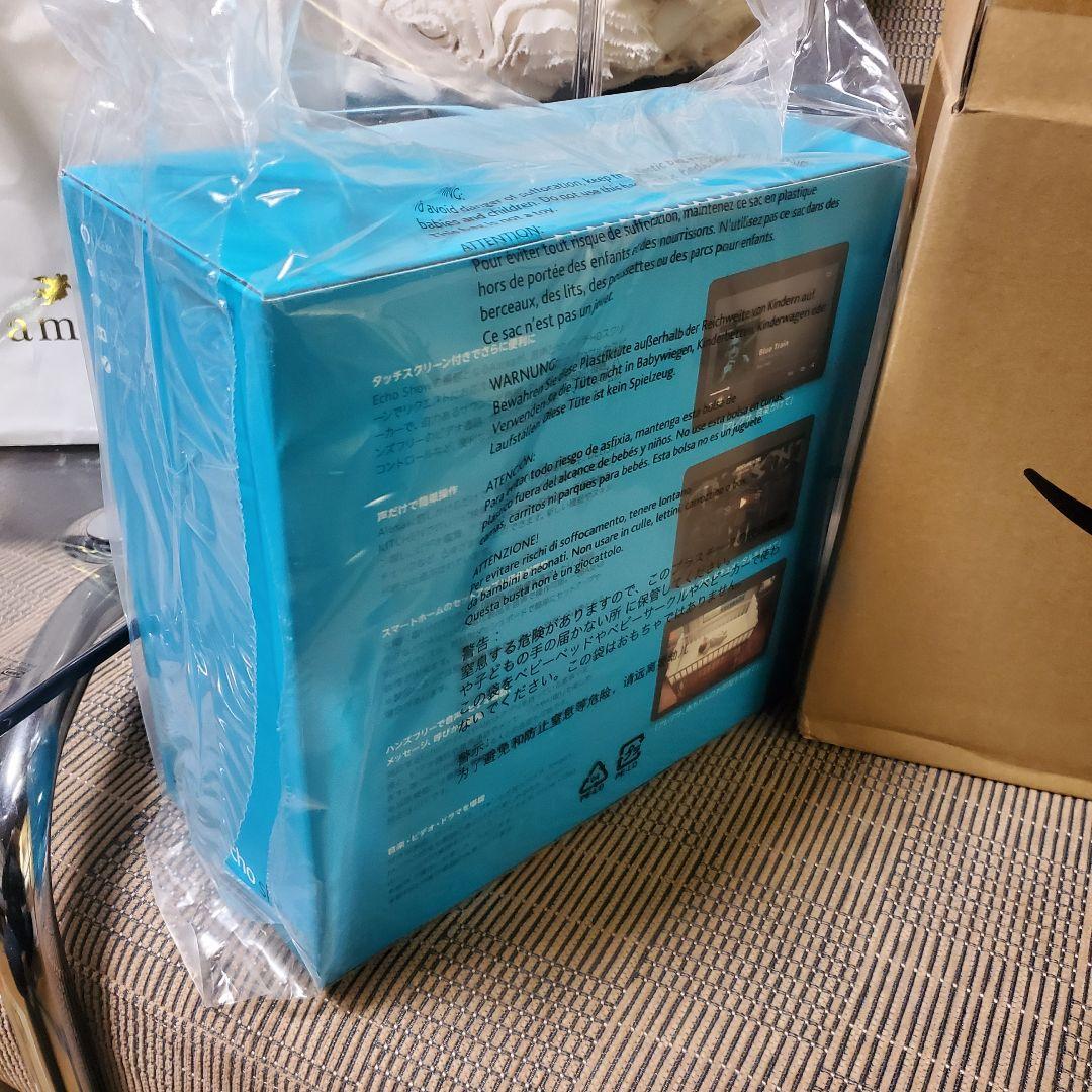 ①Amazon Echo Show 10（第2世代）【黒】