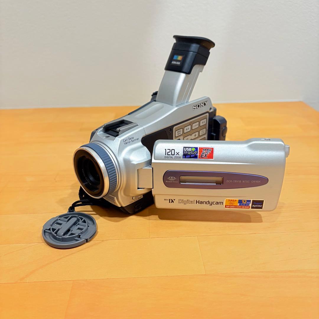 SONY DCR-TRV18ビデオ　カメラ　ハンディカム　ソニー