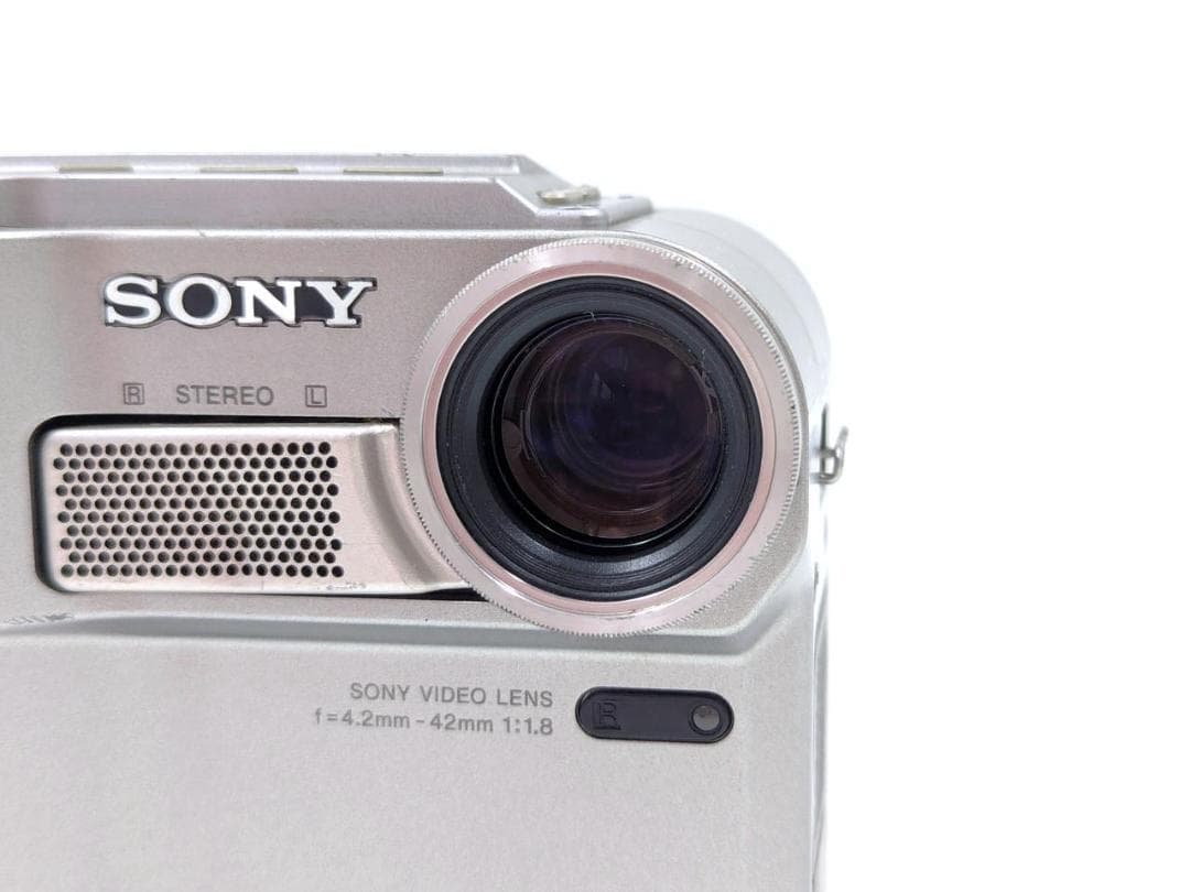 miniDVのダビングに！SONY ビデオカメラ DCR-SC100