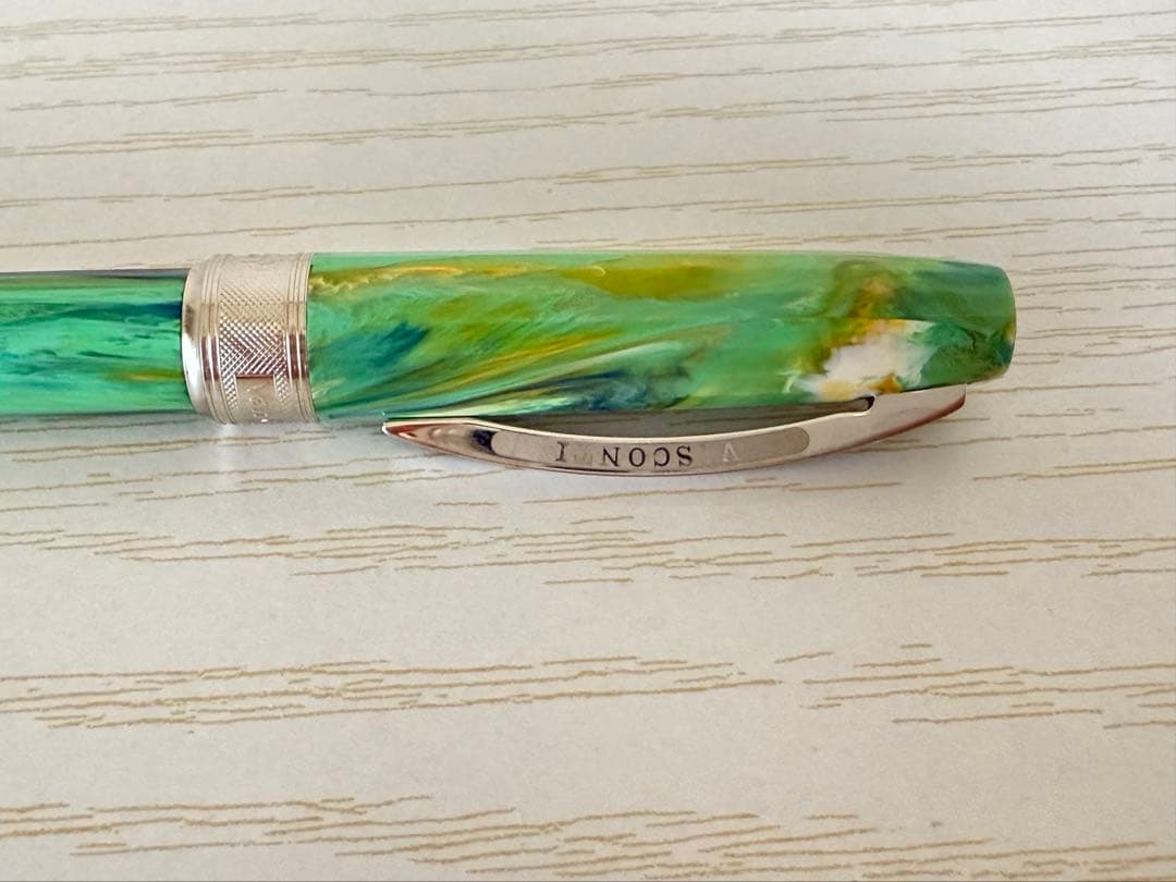 VISCONTI ボールペン ヴァンゴッホ　アイリス ライトグリーン　新品未使用