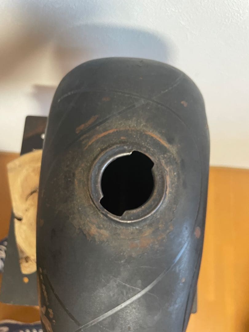 汎用.流線型　ナロータンク　ピーナッツタンク　リブ　付き