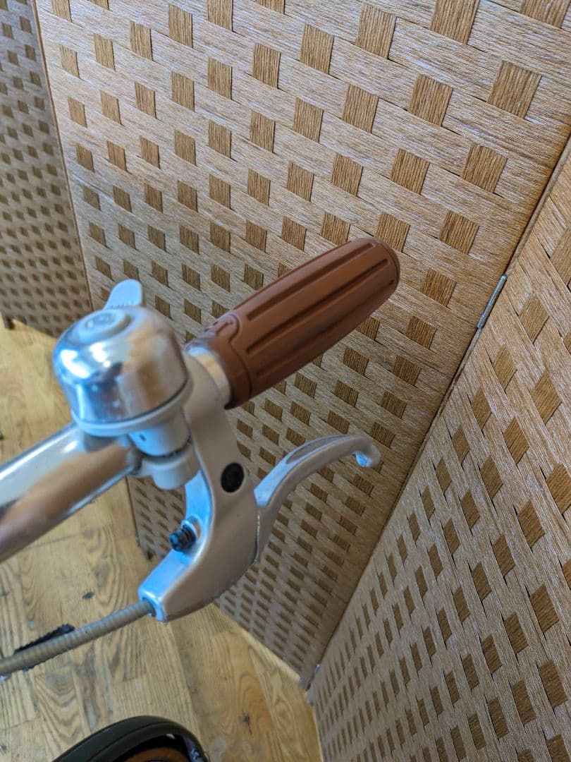 U068 自転車　ブリヂストン　グリーンレーベル　LEDオート