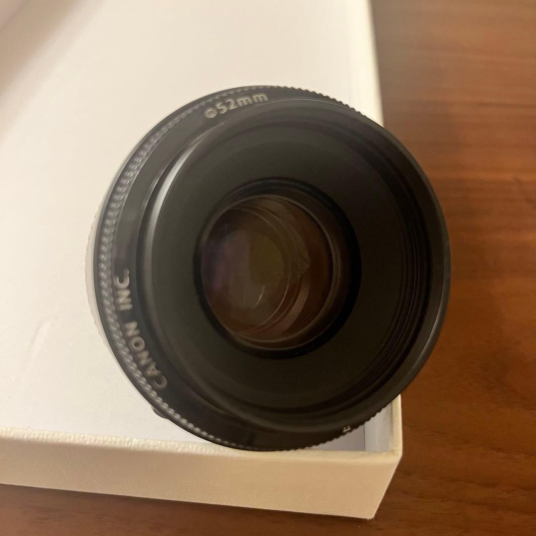 Canon EF 50mm f/1.8 レンズ