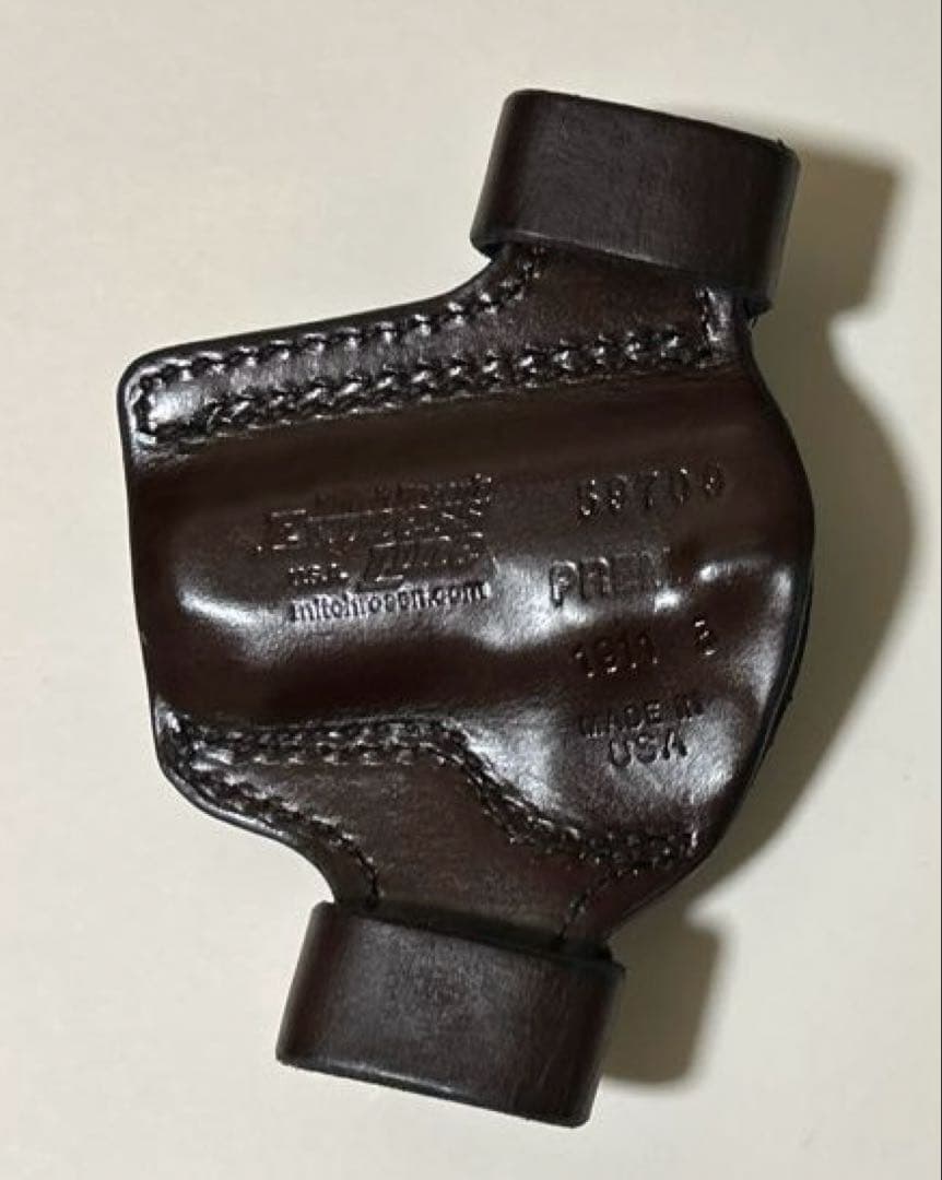 レザーホルスター