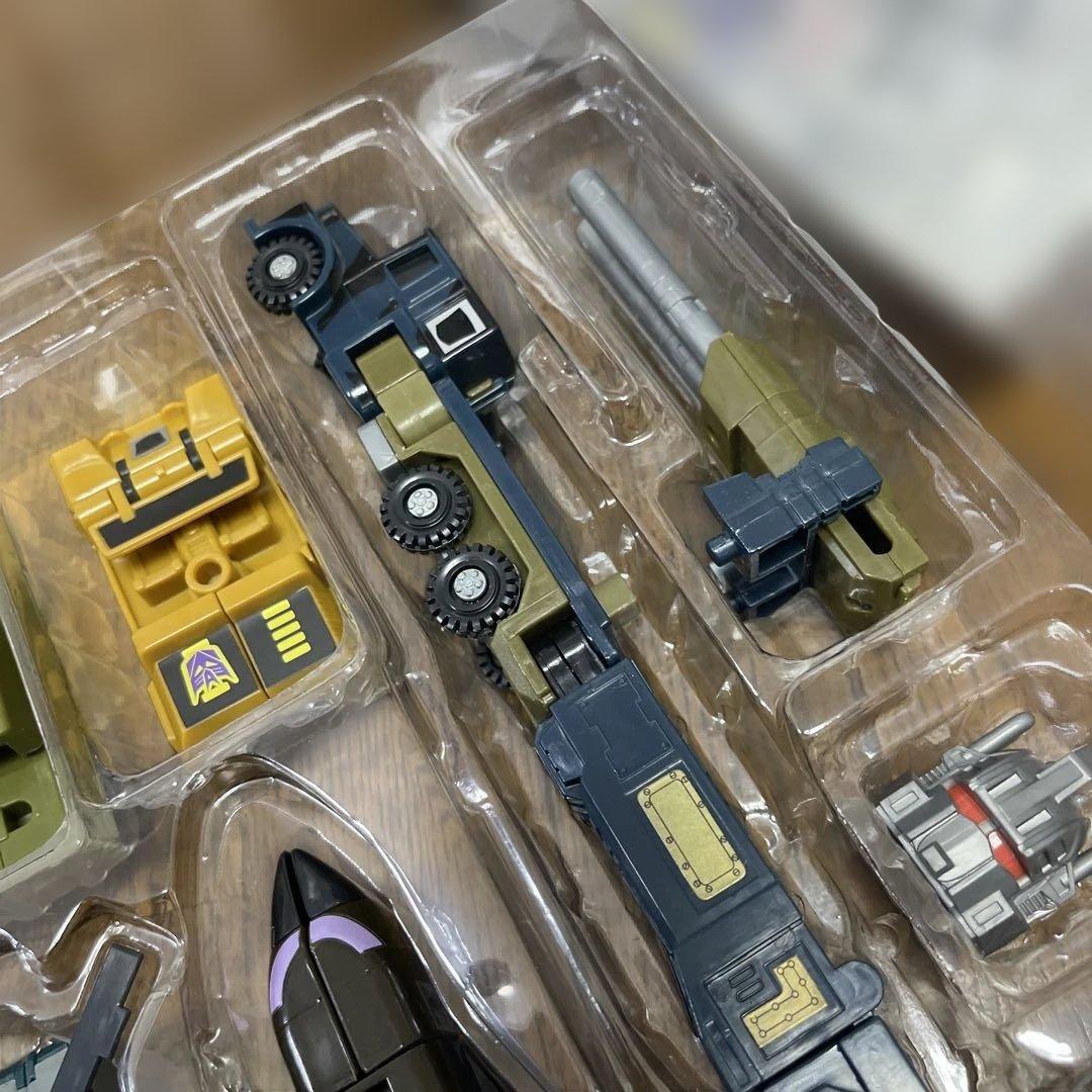 トランスフォーマー 16 コンバットロン　ブルーティカス　25周年