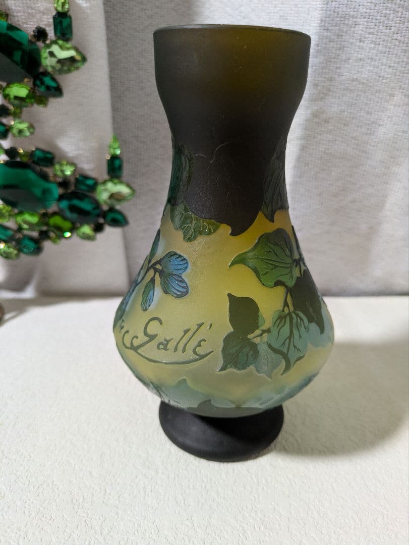 ガラス　フラスコ型花瓶　ガレ？　お値下げ中