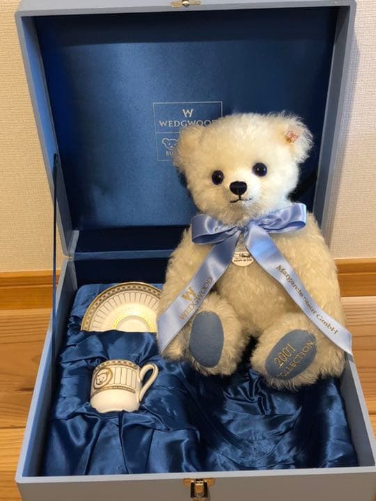 シュタイフ⭐︎ウエッジウッド⭐︎2001年限定⭐︎テディベア