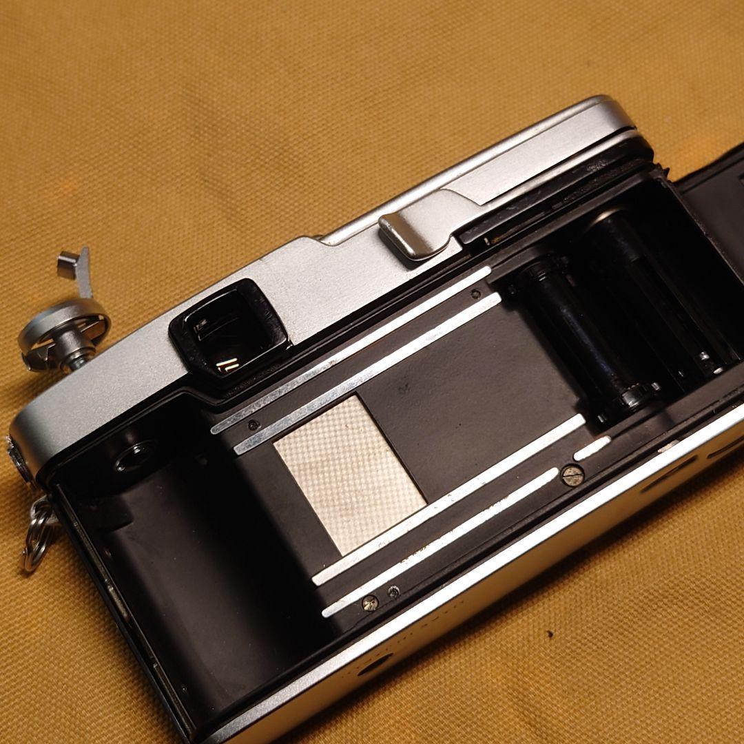 OLYMPUS PEN F フィルムカメラ / オリンパス ペンF