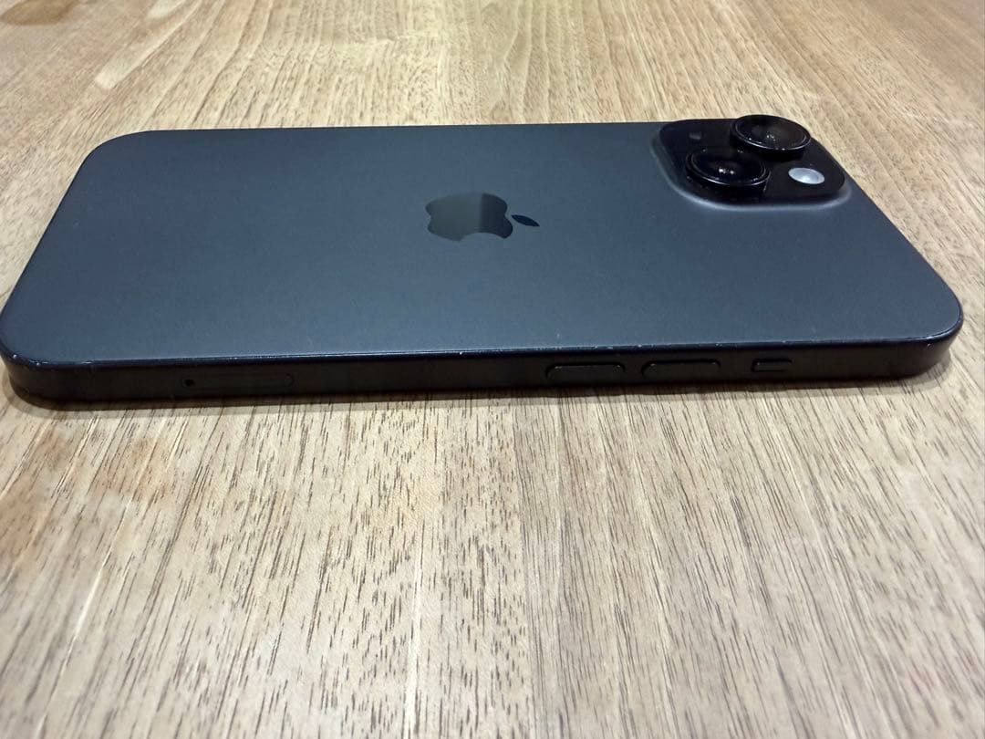 Apple iPhone 15 256GB SIMフリー