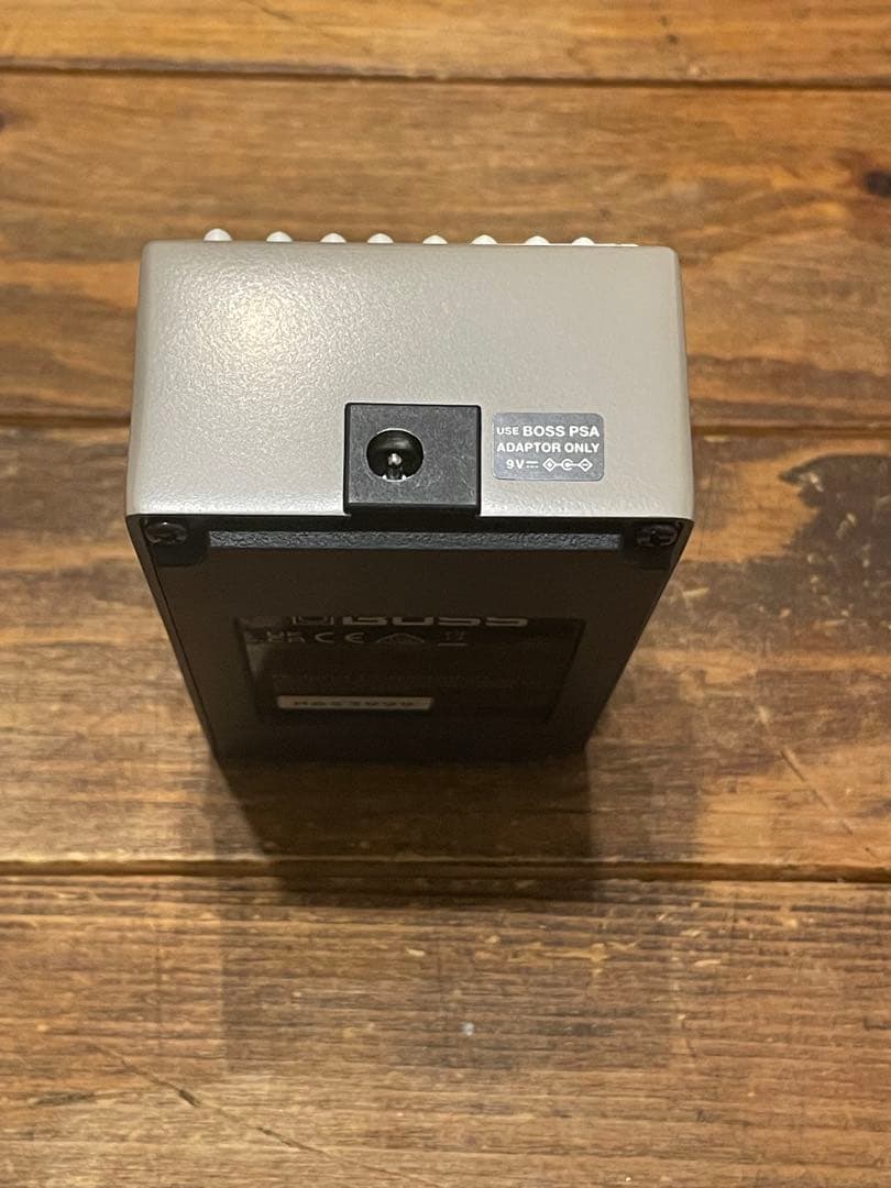 新品未使用　10月末店頭購入品　 BOSS GE-7