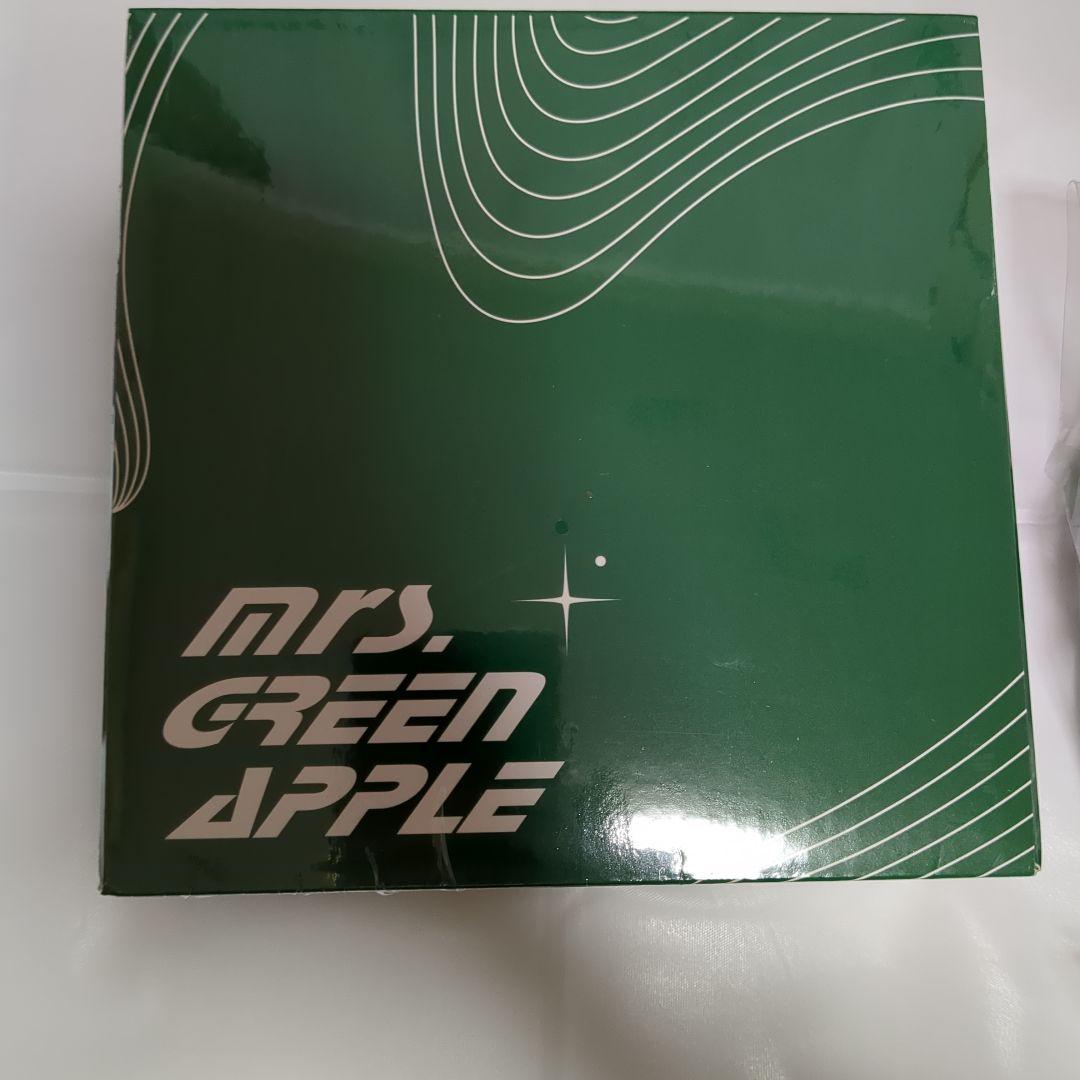 MGAポータブルCDプレーヤー！ショルダーバック付き！MGAヘッドホン！