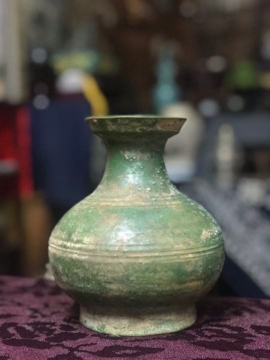 アンティーク　中国？緑釉　壺 銀化 唐物 時代物　出土品？