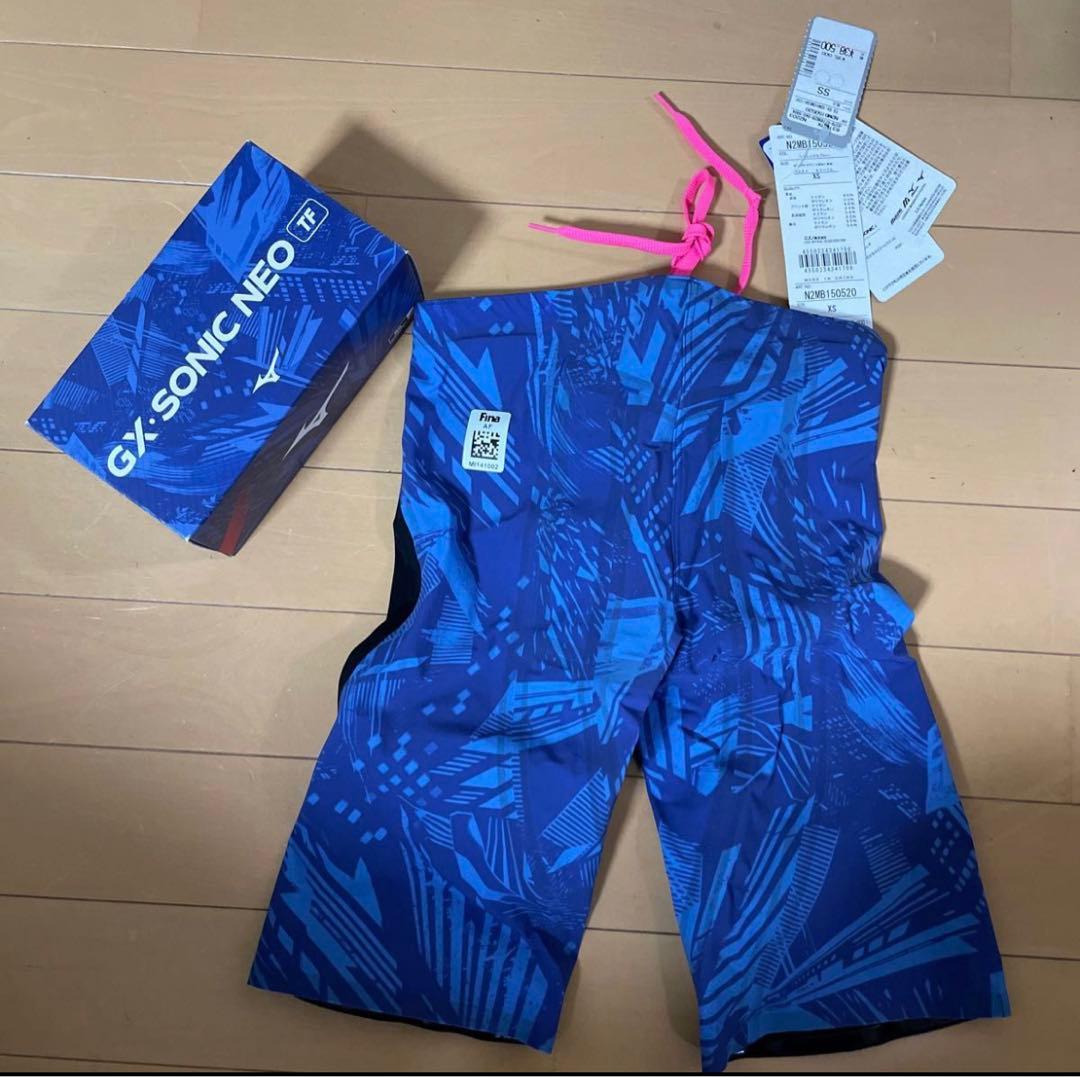 MIZUNO ミズノ　競泳水着 GX SONIC NEO N2MB150520